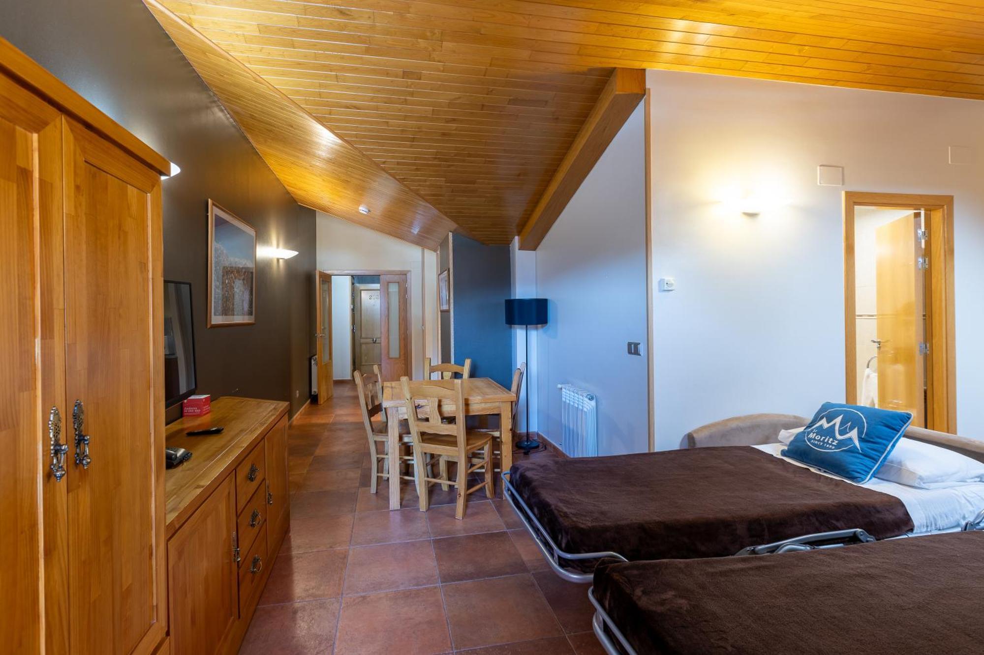 Apartaments Sant Moritz Arinsal Exterior foto