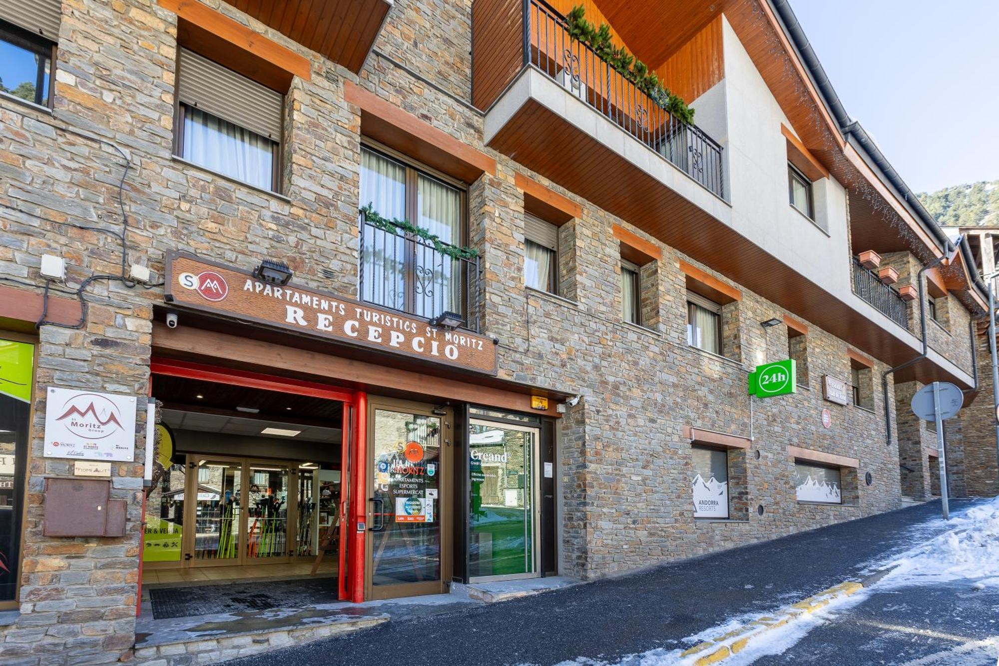 Apartaments Sant Moritz Arinsal Exterior foto